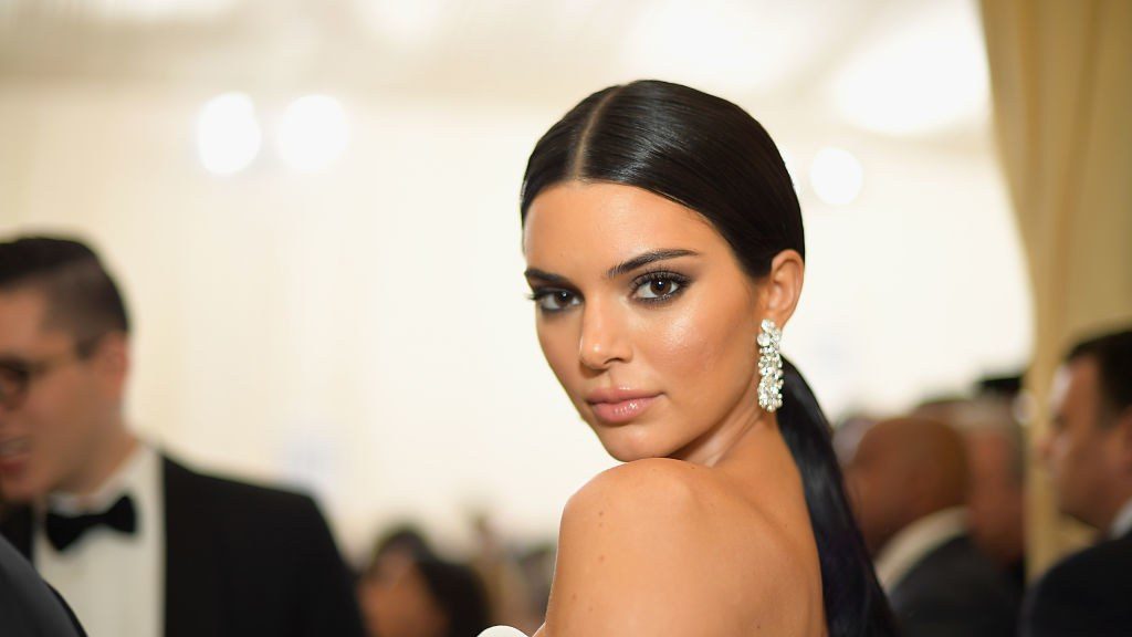 Kendall Jenner Wore a $57 Dress on Vacation—And It’s Still in Stock