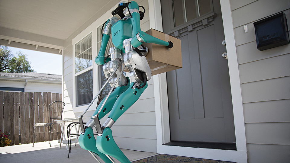 The robots are coming – they’re bringing your online order