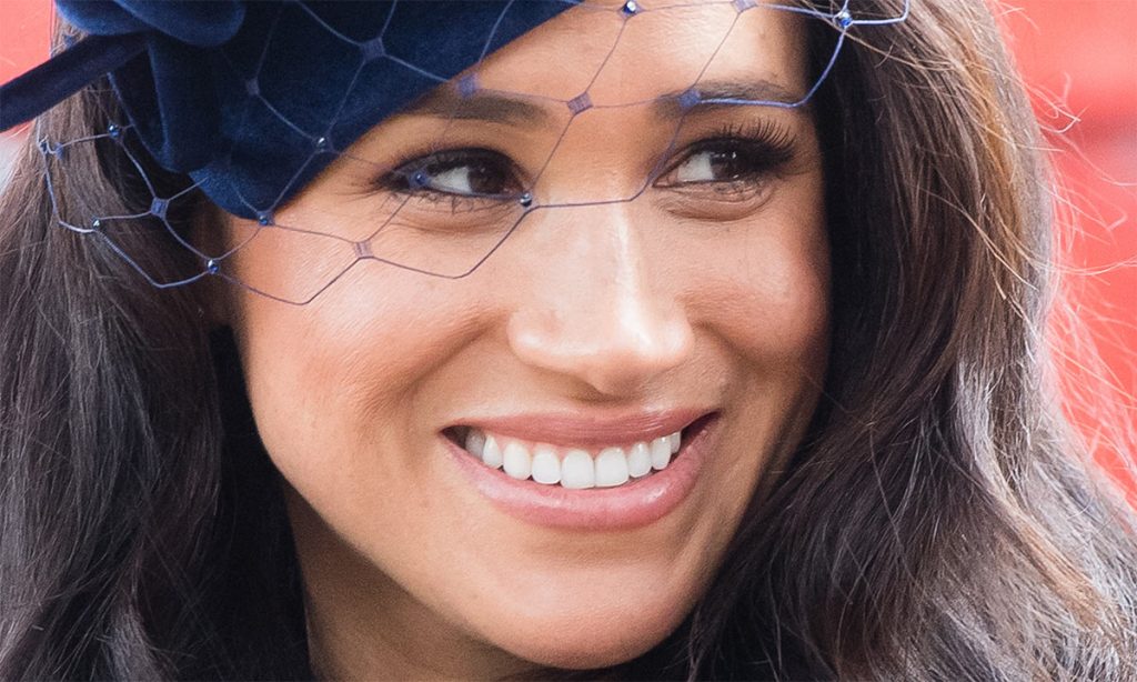 meghan markle hat t 1024x614 - Meghan Markle's go-to-handbag brand has some great offers in the Black Friday sale